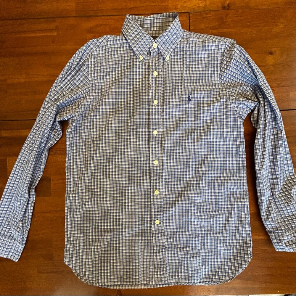 Men’s Ralph Lauren button up shirt.